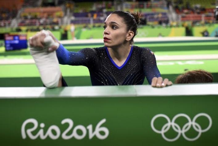 Simona Castro decepcionada tras su eliminación en Río 2016