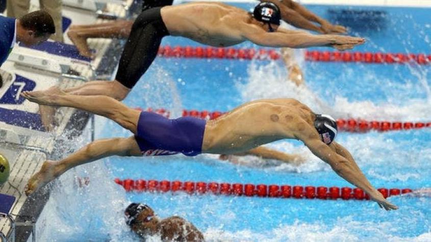 Río 2016: ¿qué son los círculos rojos en la espalda del nadador Michael Phelps y otros atletas?
