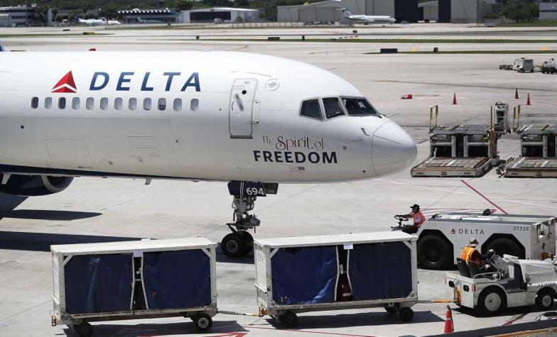 Delta Airlines reanuda su operación tras superar falla global