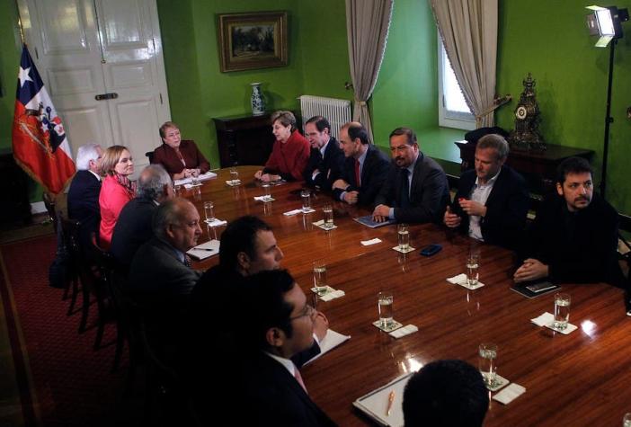 Pensiones: Interior convoca a los partidos a primera cita de mesa negociadora