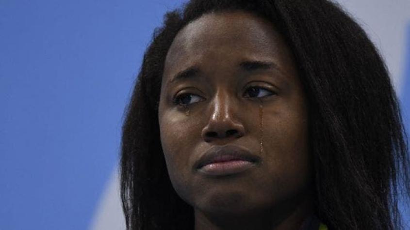 Río 2016: Simone Manuel, la primera mujer negra en ganar una medalla individual en natación