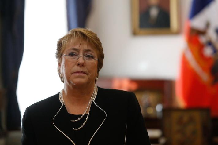 CEP: Aprobación al gobierno de Bachelet cae al 15%, la peor cifra desde el retorno a la democracia