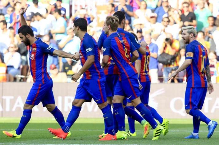 Barcelona vapulea a Betis en la despedida de Bravo del Camp Nou
