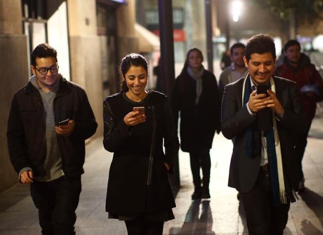 El 80% de los chilenos dejó de memorizar los teléfonos