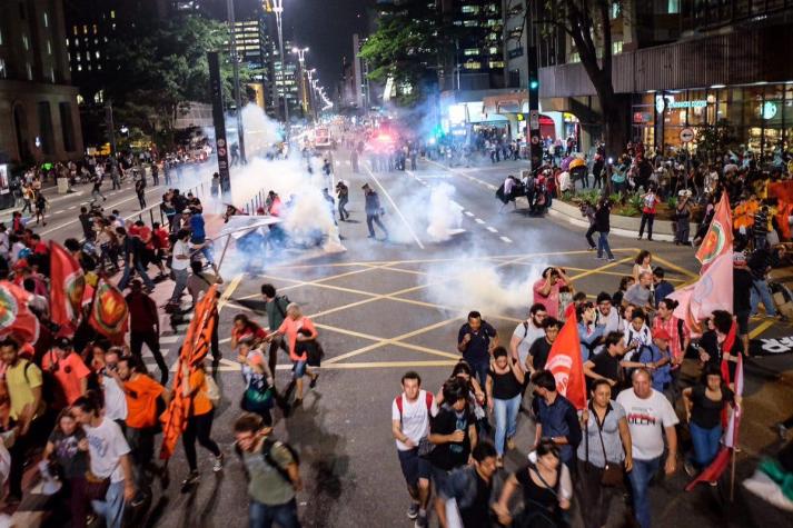 [FOTOS y VIDEO] Protestas se registran en Sao Paulo por juicio contra Rousseff