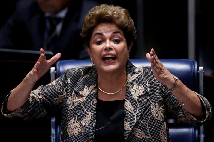 Rousseff: El tenso debate antes del voto final en el Senado de Brasil