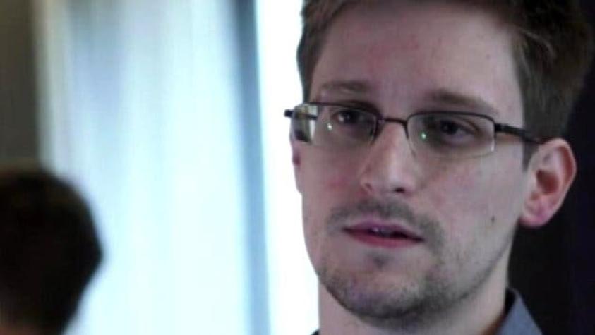 El confuso mensaje de Edward Snowden en Twitter que luego borró