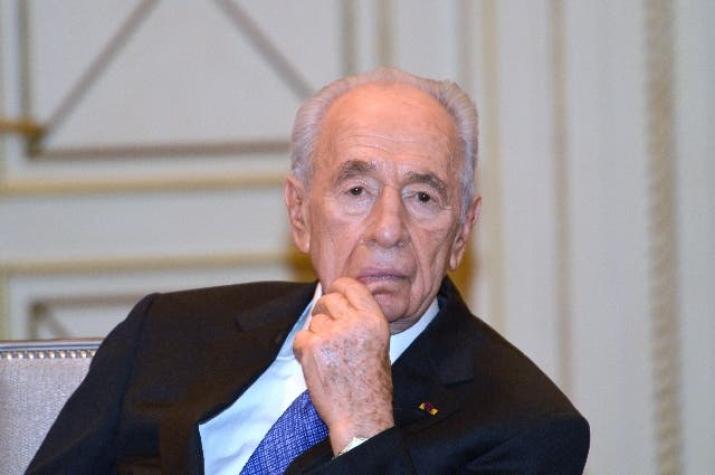 Hollande saluda a Shimon Peres como uno de los "más ardientes defensores de la paz"