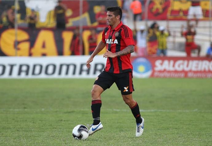 Mark González niega haber sido despedido de Sport Recife