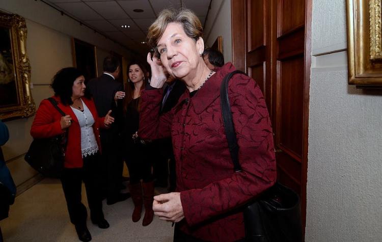 Allende dice que PS ha "pagado costos" por apoyo a Bachelet