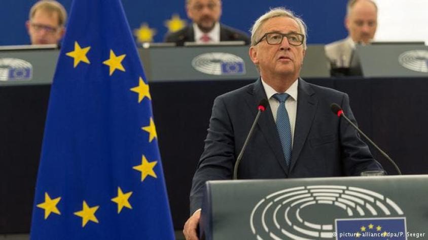 Juncker: “Doce meses decisivos para Europa”
