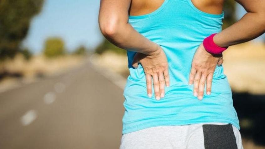 "Si me muevo me va a doler más": cuatro mitos sobre qué hacer y qué no hacer con el dolor de espalda