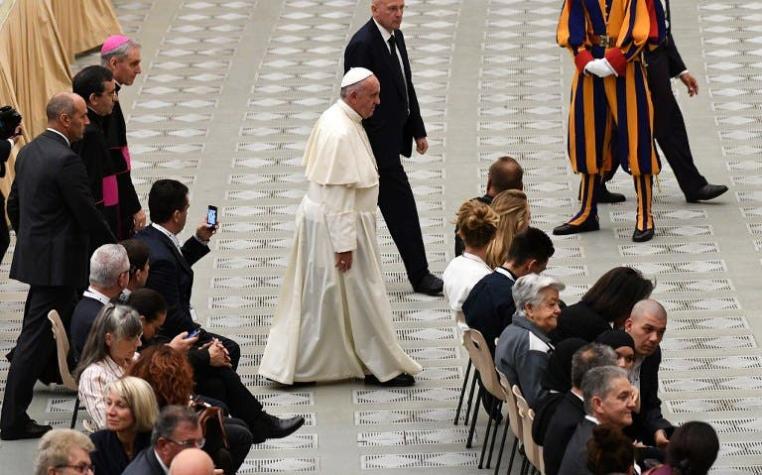 Papa Francisco recibió a familiares de víctimas de atentado de Niza