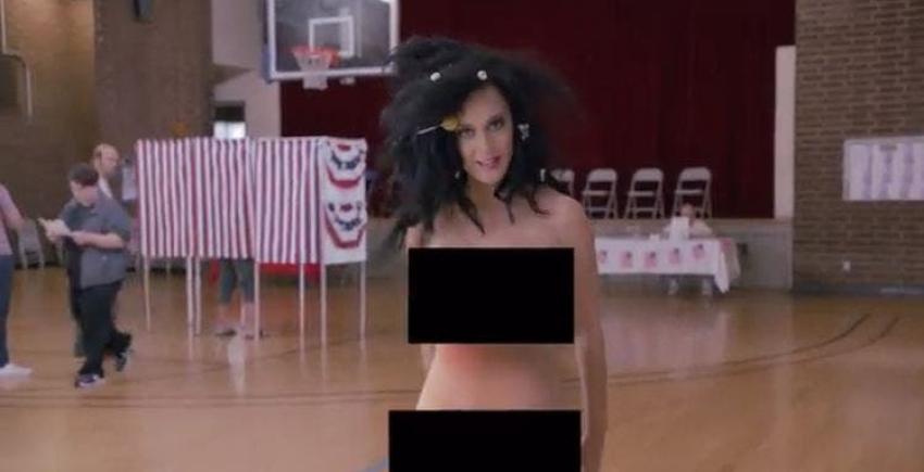 [VIDEO] El viral en que Katy Perry se desnuda para votar en las próximas elecciones en EE.UU.