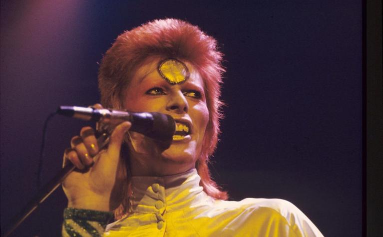 Lanzan álbum inédito de David Bowie: ‘The Gouster’, de 1974