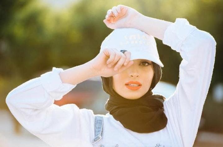 Noor Tagouri será la primera musulmana con hiyab en posar para Playboy