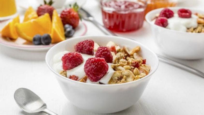¿Qué comer y a qué hora? 8 consejos prácticos para tomar un desayuno nutritivo