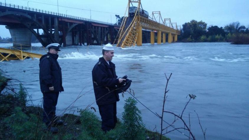 Onemi confirma contaminación de río Toltén tras derrumbe de puente