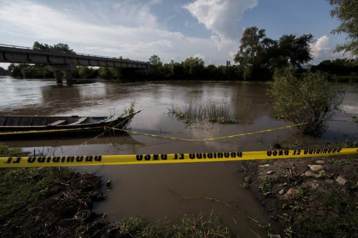 Hallan otro cadáver en río de México; investigan a jefes policiales