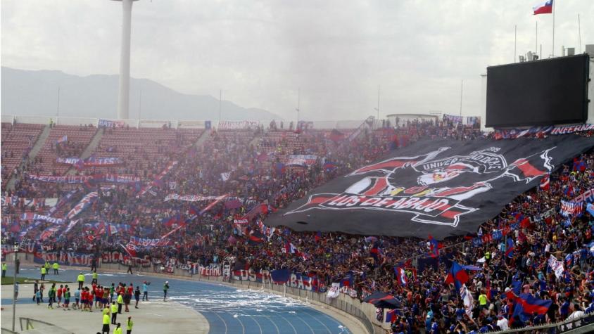 [VIDEO] Así se vivió el "banderazo" de la "U" en el Estadio Nacional