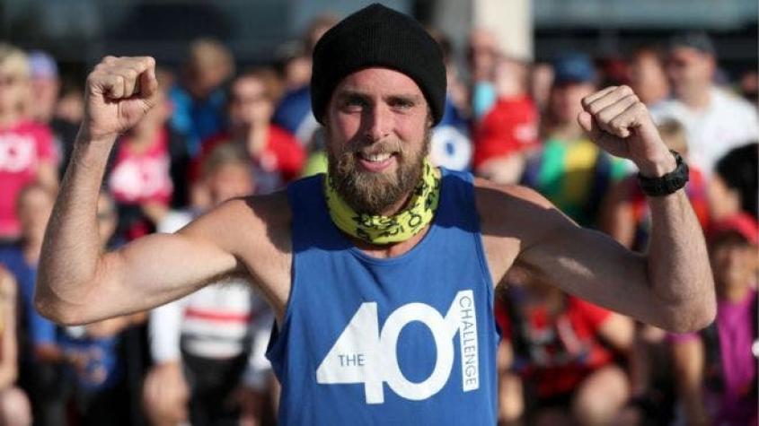 El maratonista que corrió el equivalente a la distancia entre Londres y Sídney en 401 días