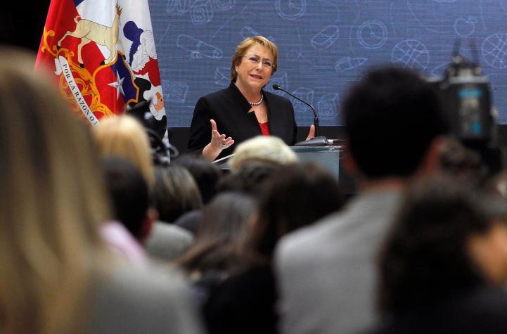 Bachelet tras avance de elección de intendentes: "Espero que en la Cámara también prime la voluntad"