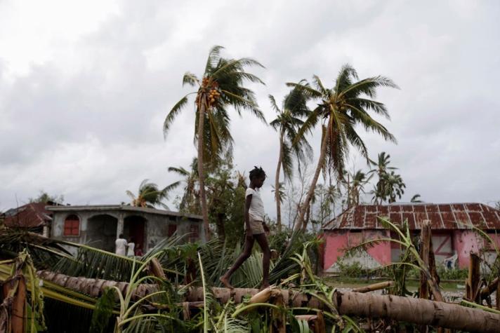 Huracán Matthew deja al menos 108 muertos en su paso por Haití