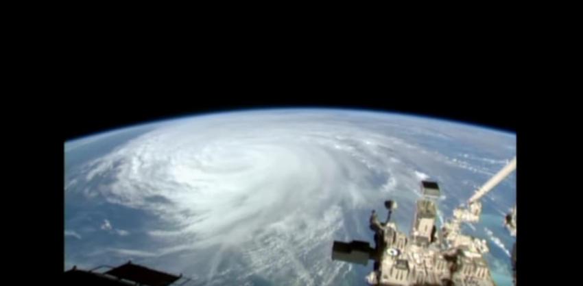 [VIDEO] Así se ve un huracán desde el espacio: NASA libera sorprendentes imágenes de Matthew