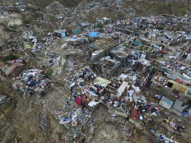 Huracán Matthew azota costa este de EEUU tras dejar cientos de muertos en Haití