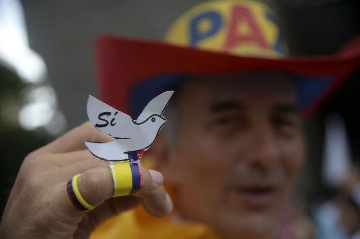 Ecuador espera noticias "positivas" sobre diálogo entre gobierno colombiano y ELN