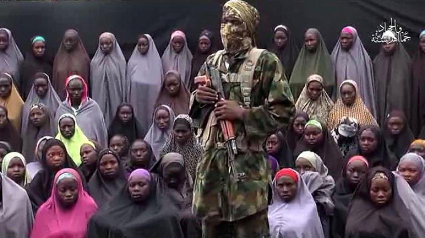 Boko Haram libera a 21 estudiantes de Chibok secuestradas en Nigeria