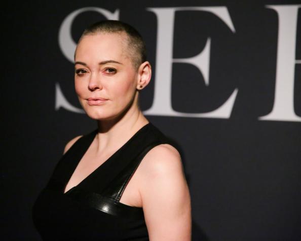 Actriz Rose McGowan dice que un ejecutivo de la industria del cine la violó