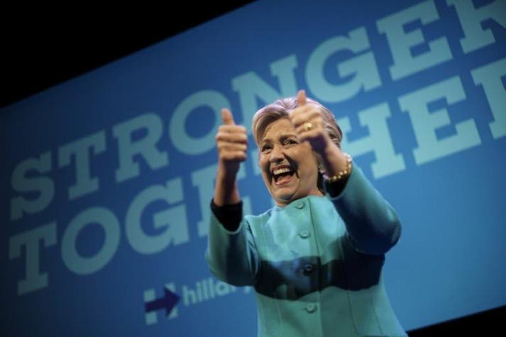 EE.UU.: A menos de un mes de las elecciones las encuestas dan por ganadora a Hillary Clinton