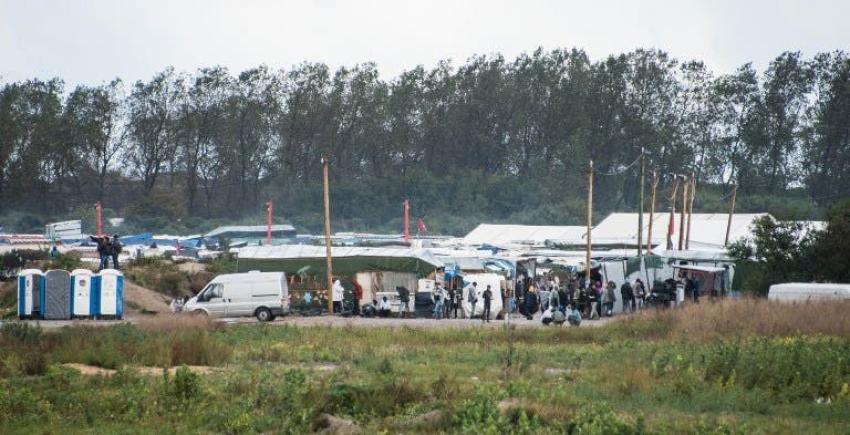 Francia desmantelará campo de refugiados de Calais a partir del lunes
