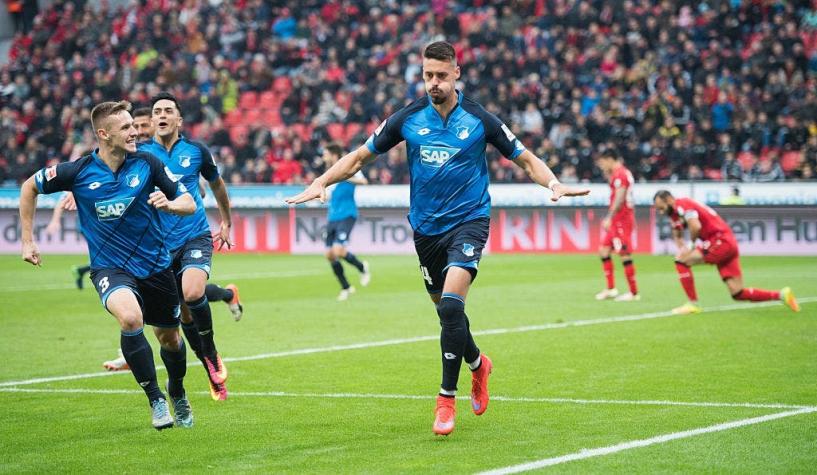 Hoffenheim de Vargas sorprende y golea al Leverkusen de Aránguiz