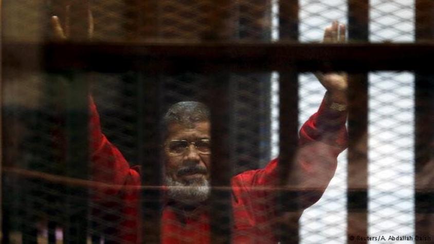 Tribunal egipcio confirma condena a 20 años contra Mursi por la muerte de manifestantes