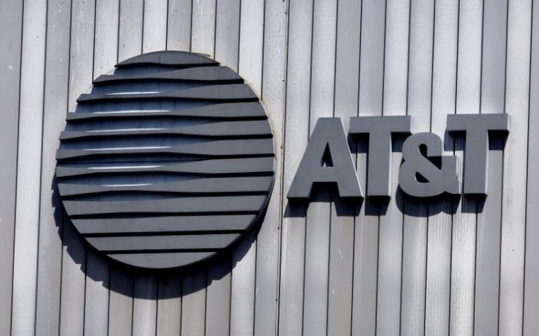 AT&T acuerda compra de Time Warner por USD 80.000 millones