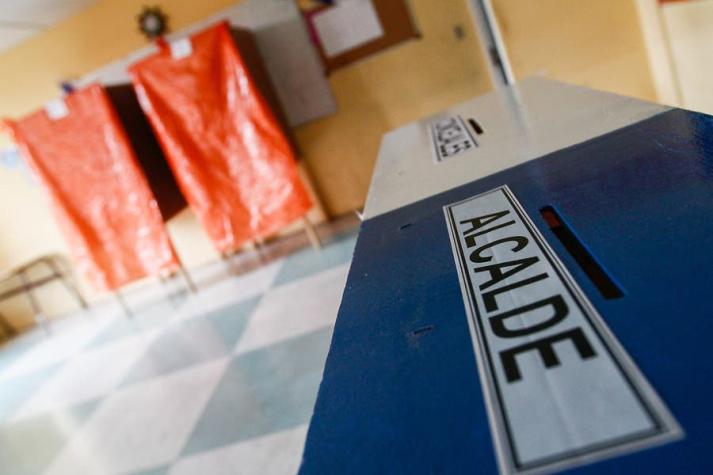 Confech y Cones hacen llamado para votar en elecciones municipales