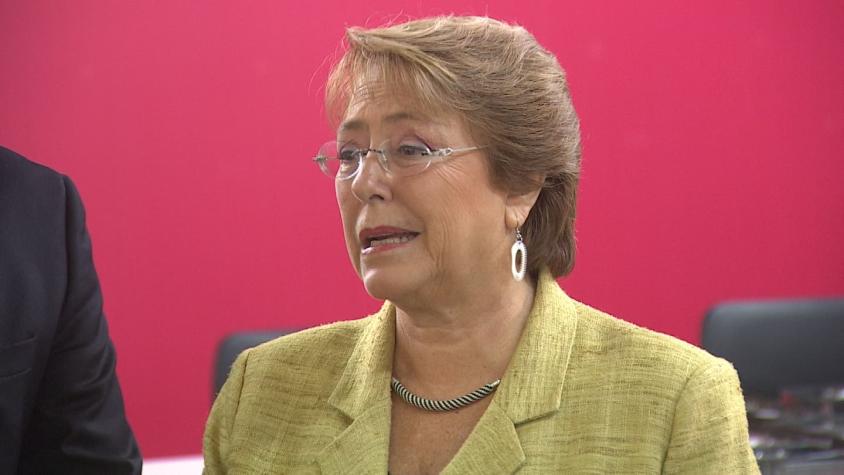 Oficialismo demanda una mayor autocrítica por parte de Bachelet