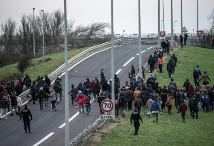 Human Rights Watch: "Desalojo en Calais dejó unos 100 niños sin reubicar"