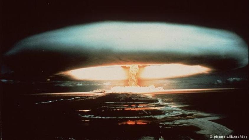 ONU acuerda negociar sobre prohibición de armas atómicas