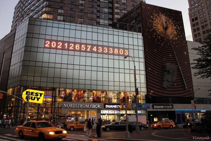 La misteriosa serie numérica que intriga en el centro de Nueva York