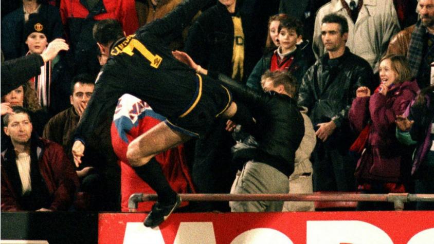 [VIDEO] Pol no fue el primero: Eric Cantona y la patada a un hincha más famosa del fútbol