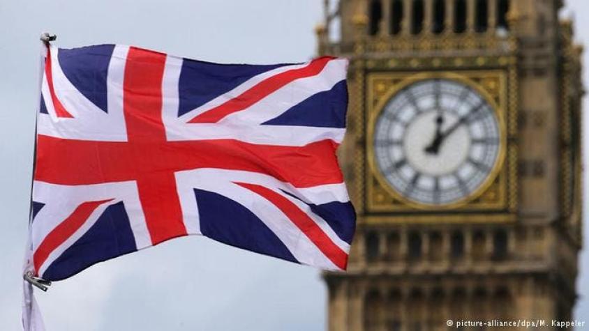 Primera ministra de Reino Unido tendrá que pedir permiso al parlamento para cursar el Brexit