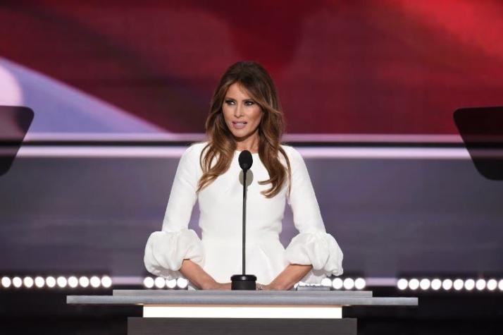 Melania Trump sale al rescate de su marido para ganar votos en "estados claves"