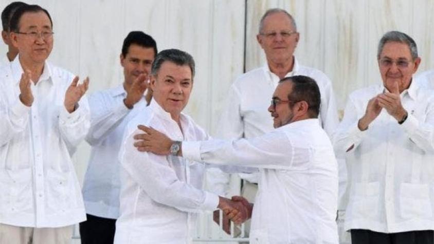 Senado de Colombia aprueba acuerdo de paz con la guerrilla FARC