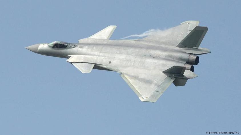 China presenta su nuevo avión de combate indetectable