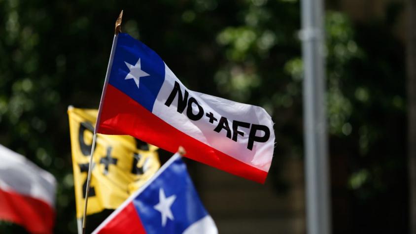 "No+AFP y "Chile Mejor sin TPP" se unen en llamado a paro nacional del 4 de noviembre