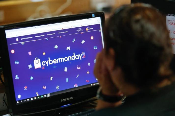 CyberMonday: Sernac recibió cerca de 160 reclamos en el primer día