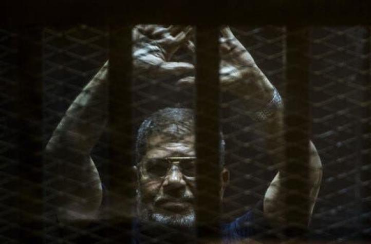 Egipto: Corte anula la pena de muerte para Mohamed Mursi